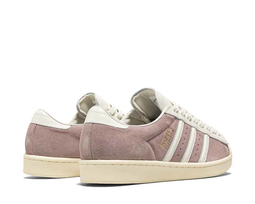 Adidas Superstar Vintage Vanilla détail — shell toe caoutchouc blanc signature