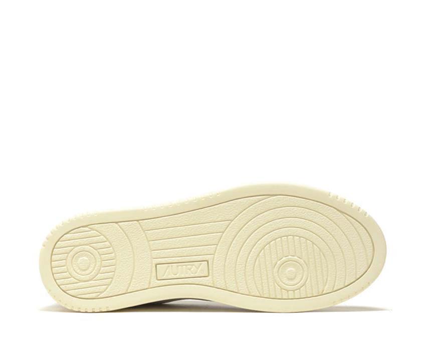 Autry Medalist Low W Nubuck Suede Nugget Loft détail — empiècements colorés