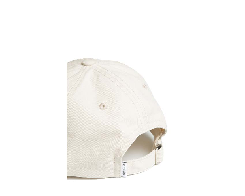 Edmmond Studios 10 Years Cap Off White dettaglio — logo ricamato 10 anni frontale