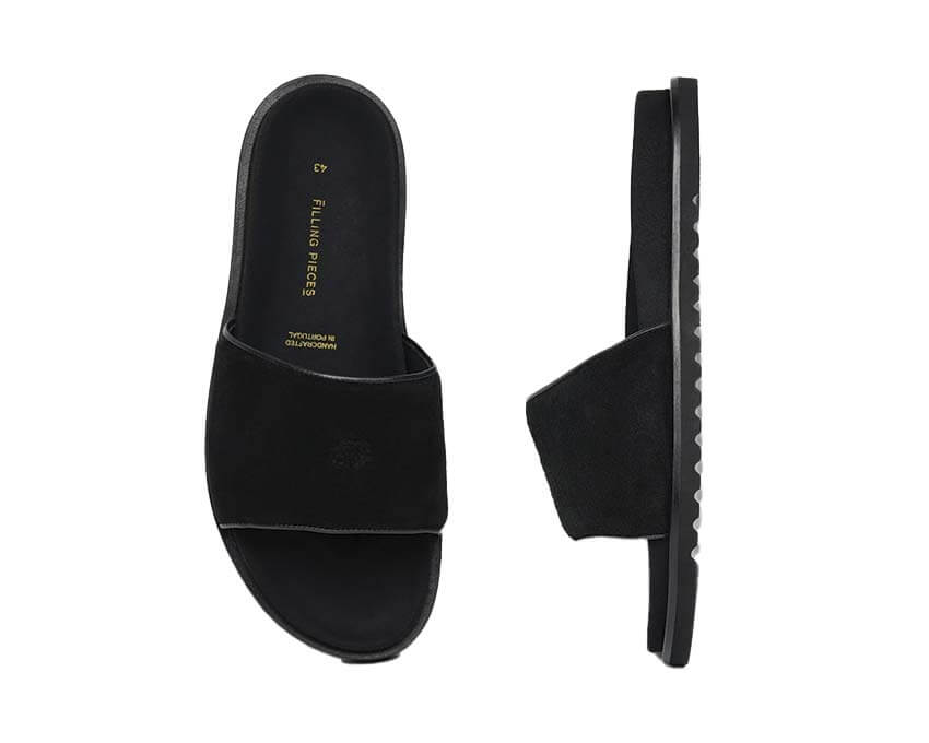Filling Pieces Pool Slide Knot Black detail — sculptural knot