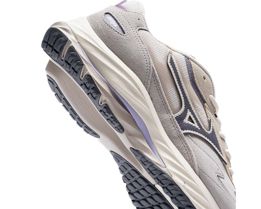 Mizuno Wave Rider Beta White Sand/Grey Stone détail — construction tige mesh