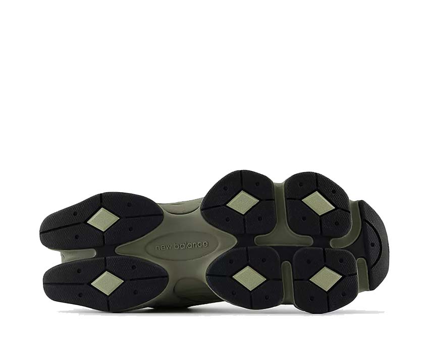 New Balance 9060 Dark Olivine — vue trois quarts