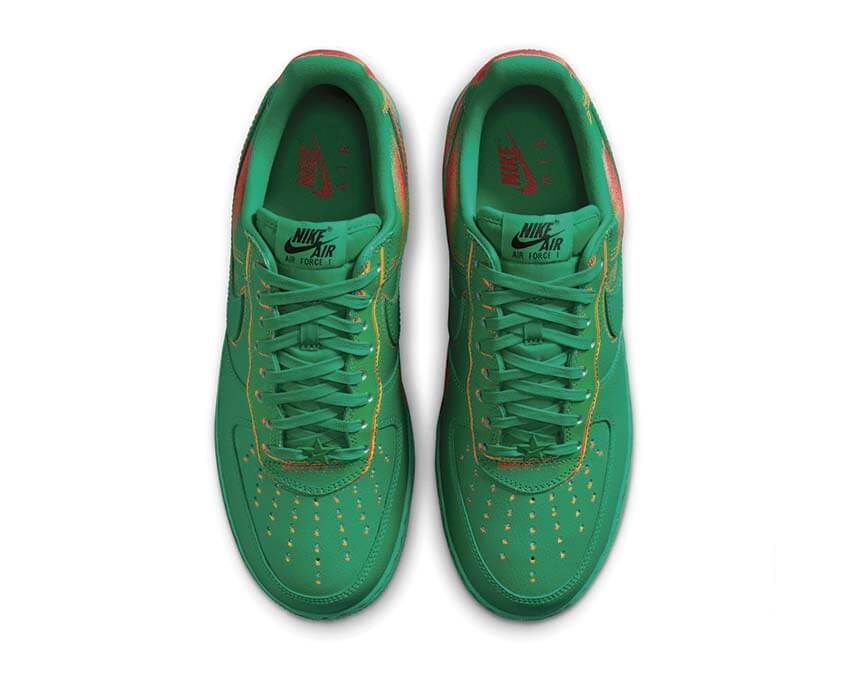 Nike Air Force 1 Low Retro Heat Wave — Rückansicht Fersenbereich
