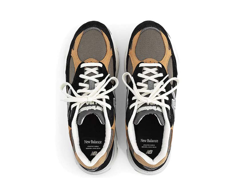 New Balance 990 Made in USA Black Tan dettaglio — inserti premium bicolore