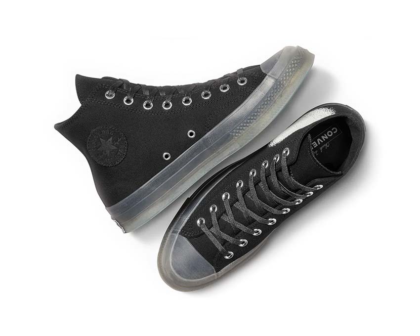 Converse X Turnstile Chuck 70 Hi Black/Grey-White dettaglio — serigrafia Turnstile tomaia