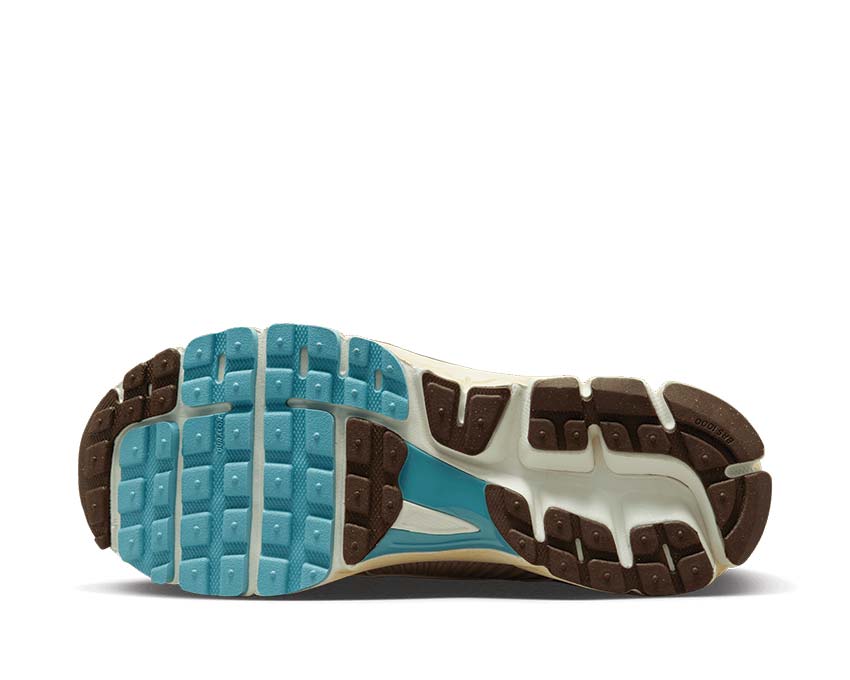 Nike Zoom Vomero 5 Oatmeal Pale Ivory Sail LT Chocolate — vue arrière