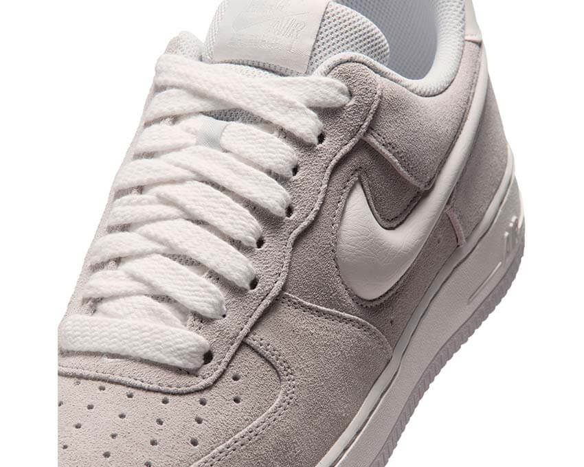 Nike Air Force 1 '07 LV8 gris — sneakers cuir véritable lifestyle homme