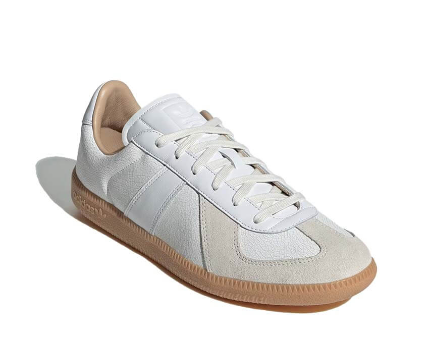 Adidas BW Army Cloud White Sohle — robuste geriffelte Gummisohle
