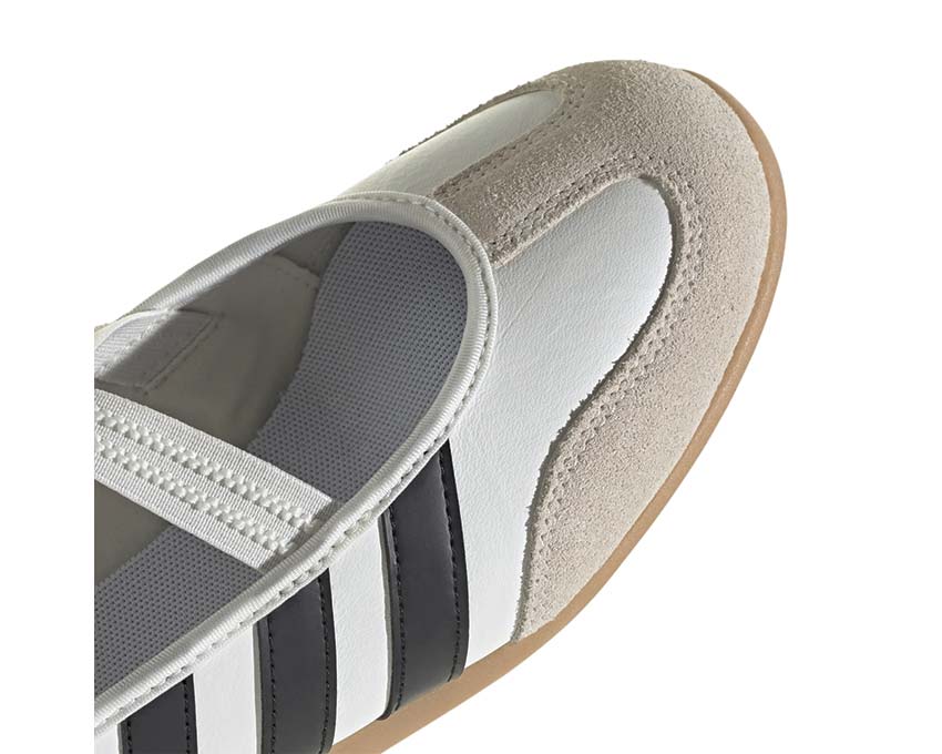 Adidas Barreda Mary Jane Preloved Yellow/Bold Orange Seitenansicht — verstellbarer Riemen
