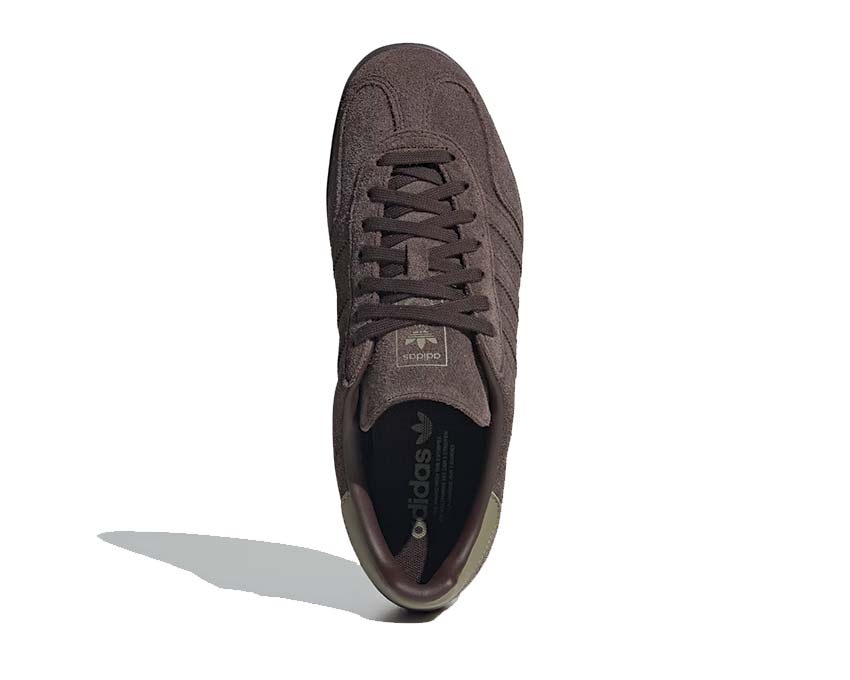 Adidas Gazelle Indoor Dark Brown — vista posteriore tallone