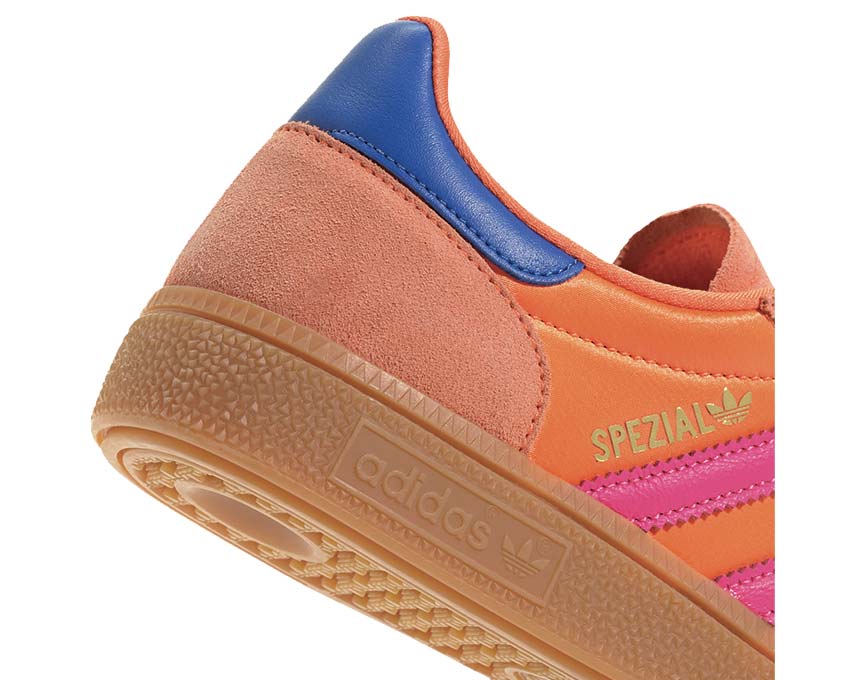 Adidas Handball Spezial W Solar Orange vue latérale — silhouette handball rétro