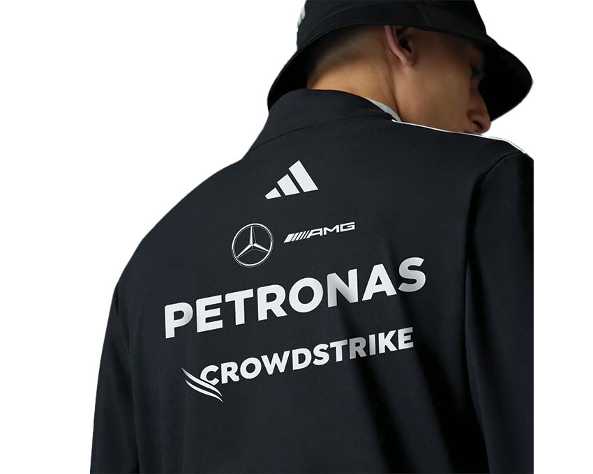 Adidas Mercedes-AMG Petronas F1 Team Viertelzip Detail — Kragen und Reißverschluss