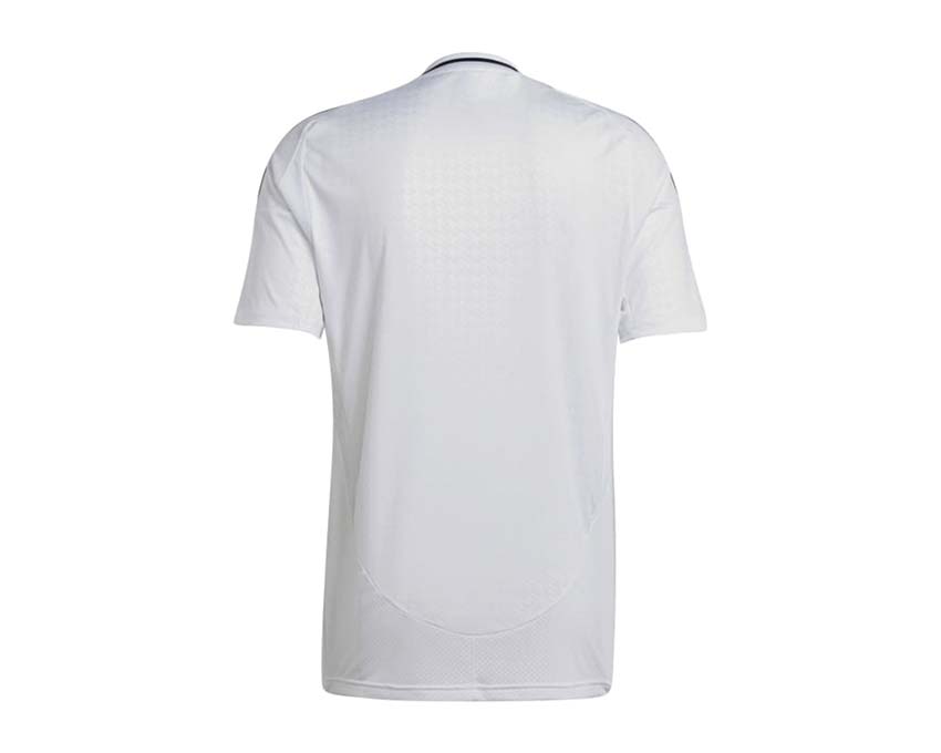 Adidas Maillot Real Madrid 24/25 Domicile vue avant — floquage et écusson officiel