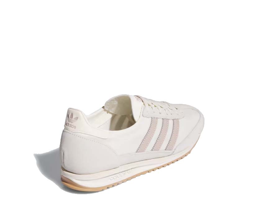 Adidas SL 72 OG W Off White Wonder Taupe sole — lightweight serrated running outsole