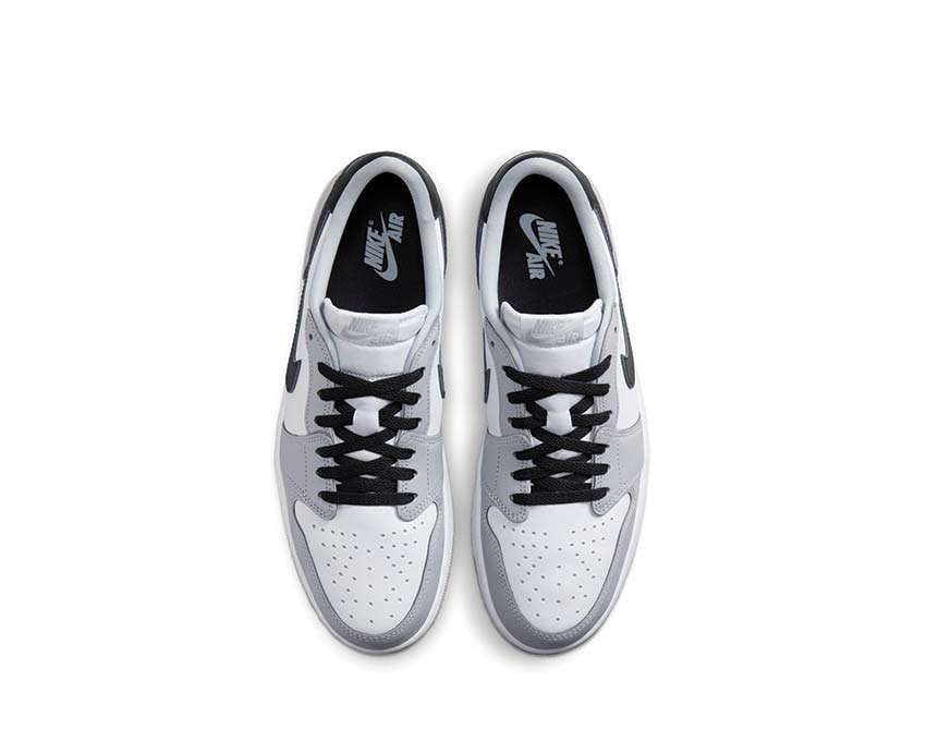Jordan Air Jordan 1 Low OG Wolf Grey détail — tige cuir gris loup