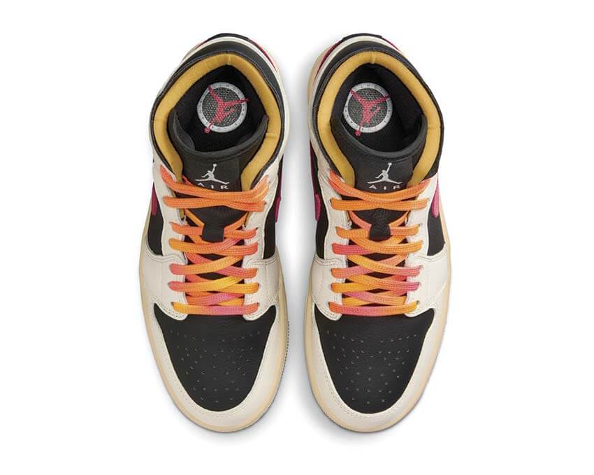 Air Jordan 1 Mid SE Edge W Flight Club — vue arrière sneaker femme streetwear