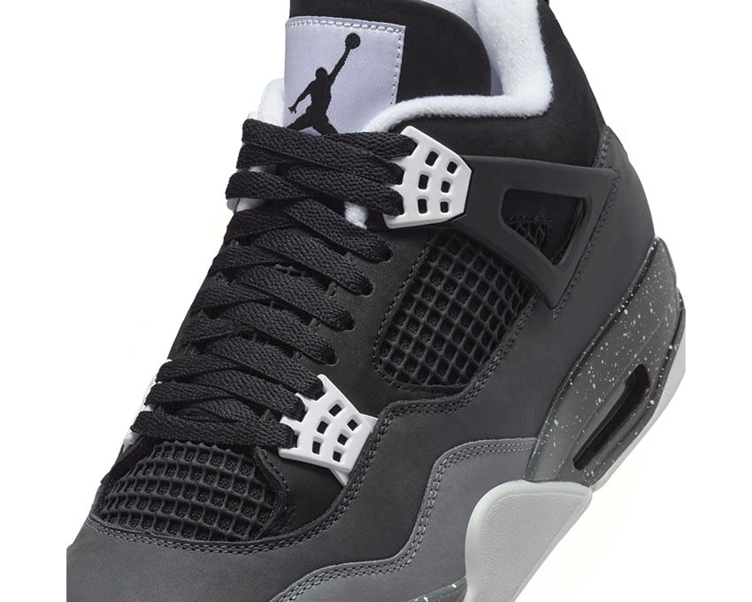 Air Jordan 4 Retro Fear Black White vista laterale — pelle nero anthracite Jordan 4