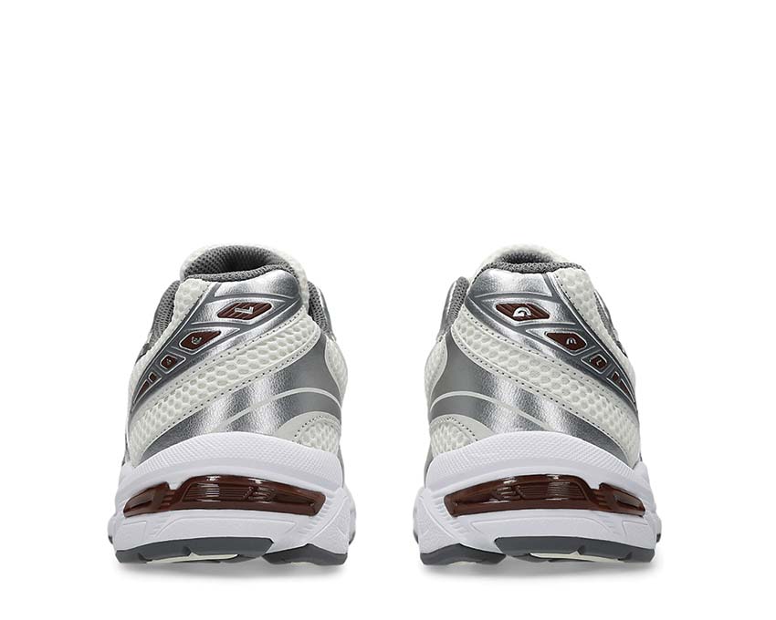Asics Gel 1130 Cream/Reddish Brown détail — mesh et suède brown vintage