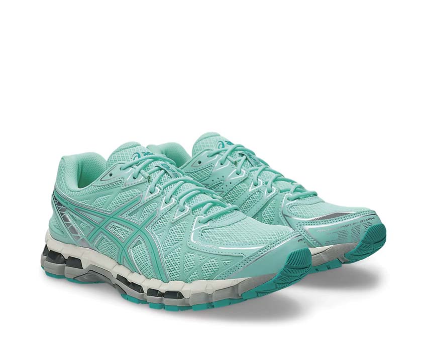 Asics Gel Kayano 20 Lite-Show Fresh Ice Seitenansicht — reflektierendes Obermaterial