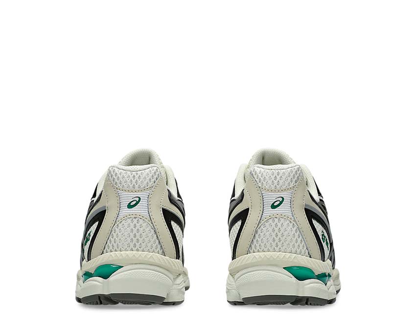 Asics Gel NYC 2055 Pale Oak/Truffle Grey Detail — Mesh und Vintage-Overlay