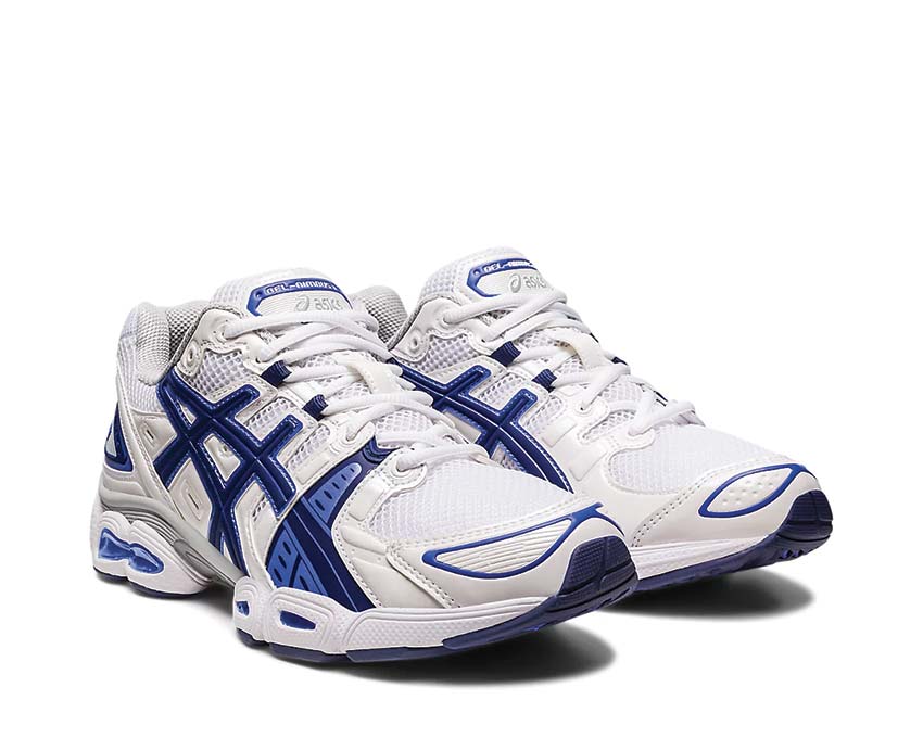 Asics Gel Nimbus 9 White/Indigo Blue vue latérale — tige mesh respirante