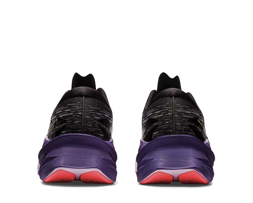 Asics Novablast 3 W Black/Dusty Purple détail — mesh respirant running femme