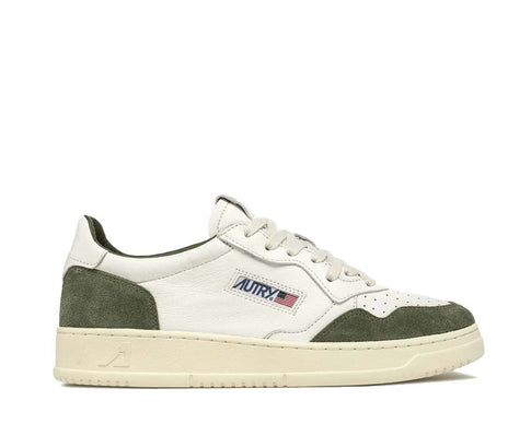 Autry Medalist Low Goat Suede White Military — sneaker homme cuir rétro sport