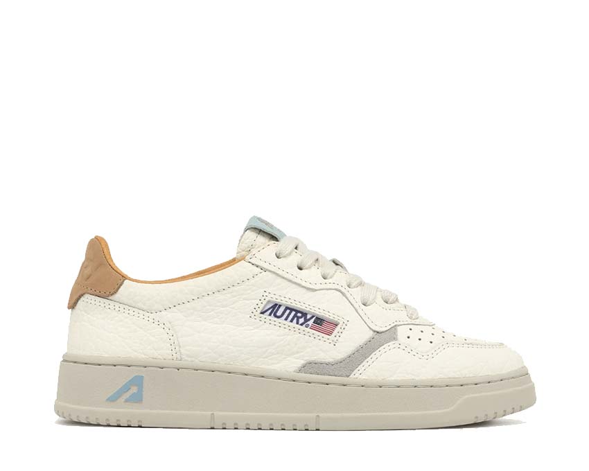 Autry Medalist Low W Nbk Ele Suede Nugget Loft — sneaker femme daim nude