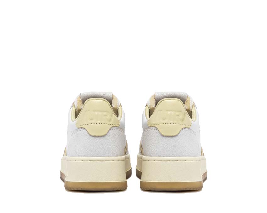 Autry Medalist Low W Virgin Crack White Hay détail — empiècements colorés