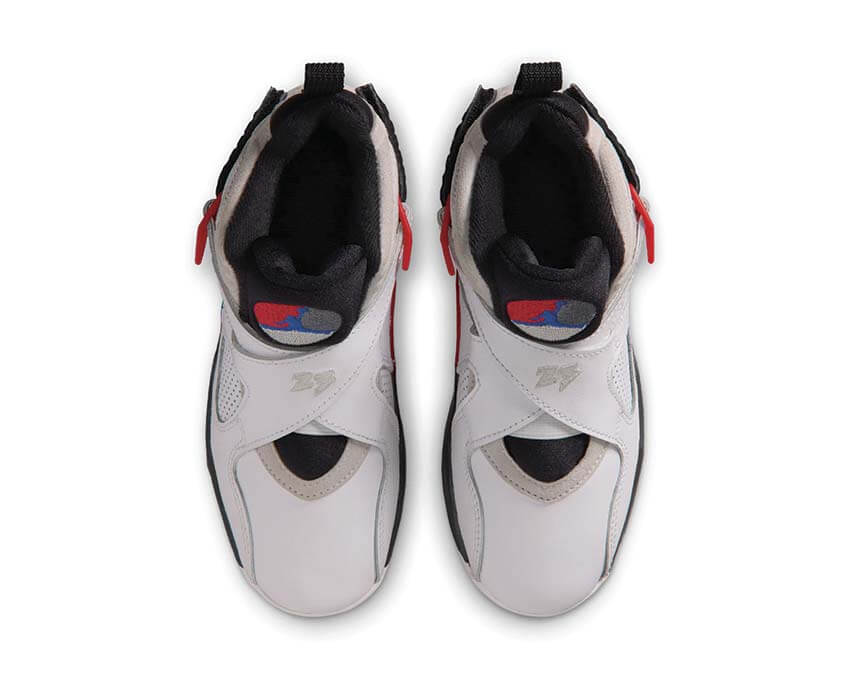 Air Jordan 8 Retro PS Bugs Bunny White/Black/True Red — three quarter view iconic colorway