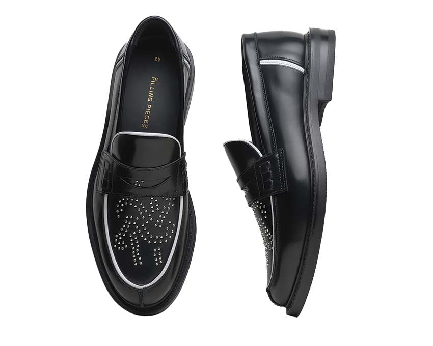 Filling Pieces Loafer Gowtu Studs Black dettaglio — borchie decorative Gowtu