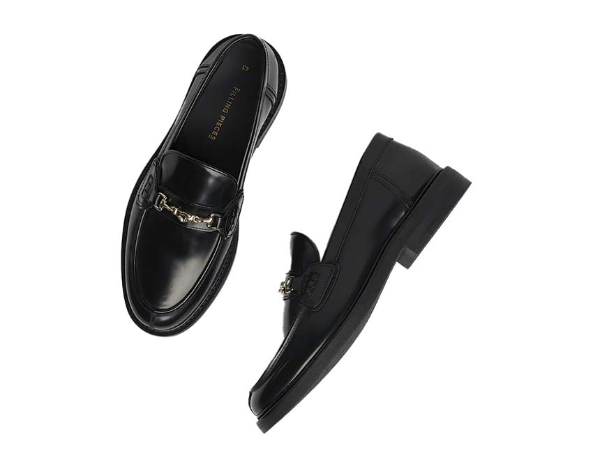 Filling Pieces Loafer Polido All Black detail — polido premium leather