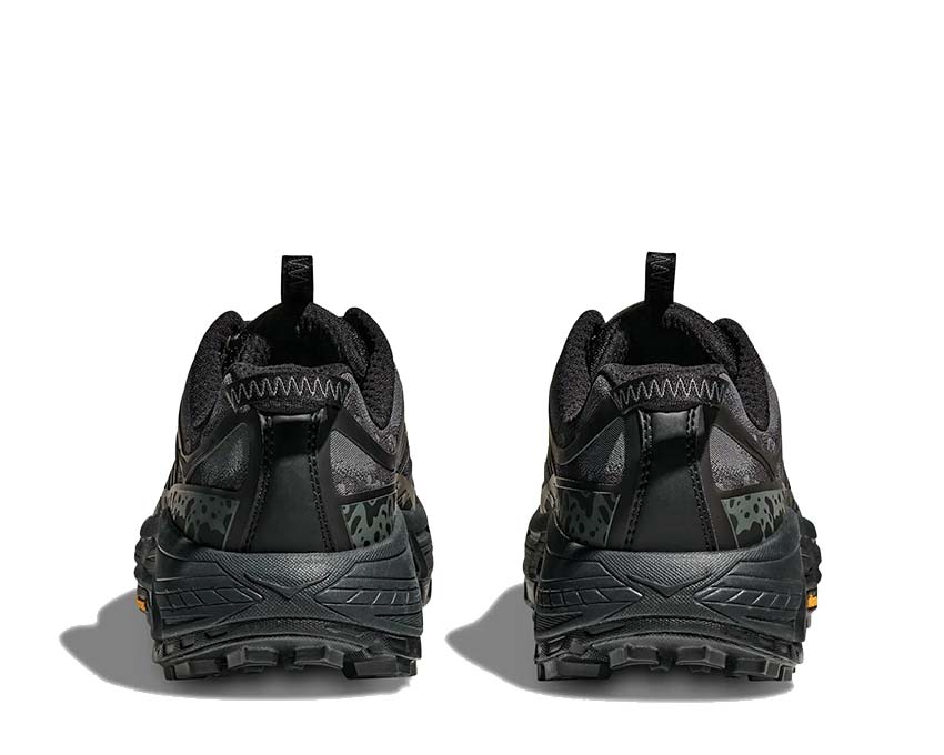 HOKA Mafate Three2 Black Carbon détail — tige mesh légère