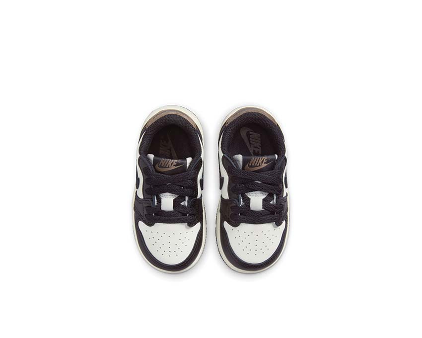 Jordan 1 Retro Low OG TD Mocha Sail détail — tige cuir dark mocha Jordan