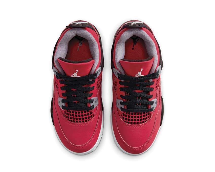Jordan 4 Retro PS Toro Bravo Rückansicht — Jordan 4 PS Fire Red Kinder Preschool