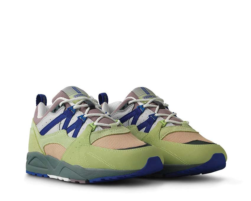 Karhu Fusion 2.0 Shadow Lime/Amparo Blue vista laterale — mesh traspirante