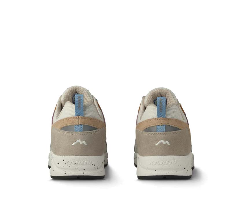 Karhu Fusion 2.0 Silver Lining Milky Blue Sohle — FULCRUM finnische Technologie