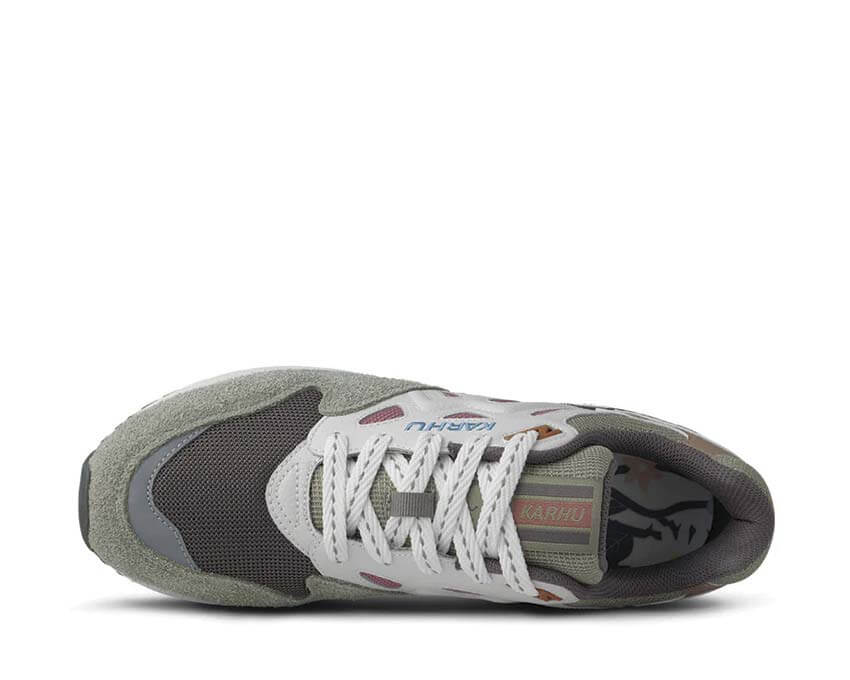 Karhu Legacy 96 Dark Gull Gray detail — Karhu 96 logo