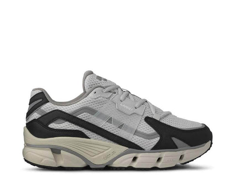 Karhu Super Fulcrum Jet Black — sneaker unisex retro sport nero totale