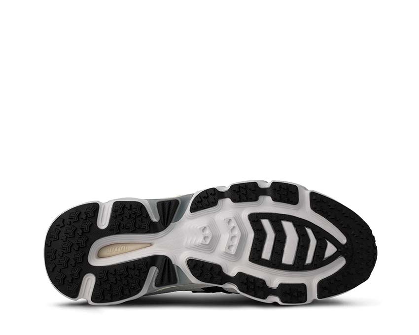Karhu Super Fulcrum White Deep Dive Sohle — FULCRUM finnische Technologie