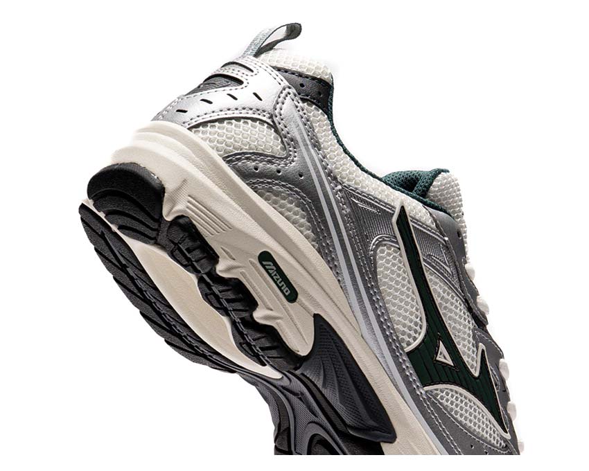 Mizuno MXR Sport Bistro Green Seitenansicht — Natur-Sport Chunky Farbe