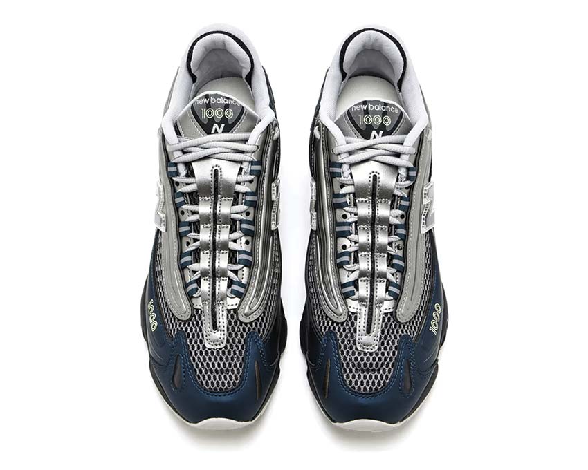New Balance 1000 Deep Ocean Sohle — skulptiertes EVA Trail-Grip tiefblau