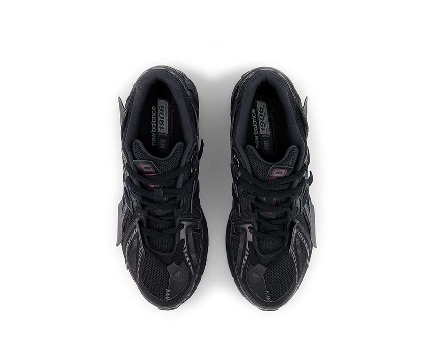New Balance 1906AF Black détail — empiècements réfléchissants premium
