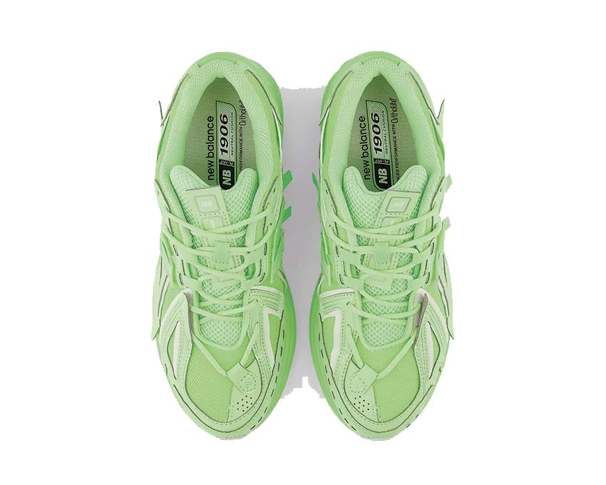 New Balance 1906A Mint Flash Detail — Silver Metallic Finish auf N-Logo