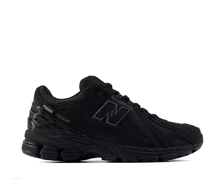 New Balance 1906 Black Magnet — sneaker unisex protection pack nero