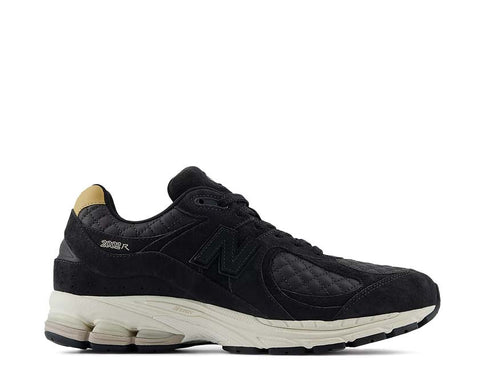 New Balance 2002R Quilted Black Phantom — sneaker homme matelassé
