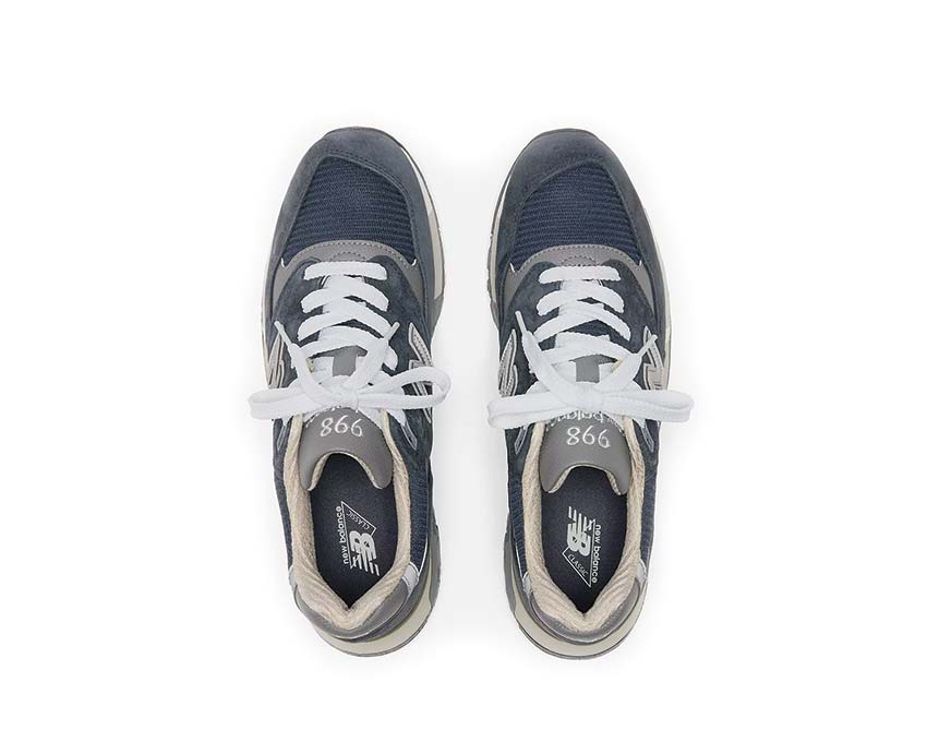 New Balance 998 Navy Made in USA détail — coloris marine et blanc contrasté