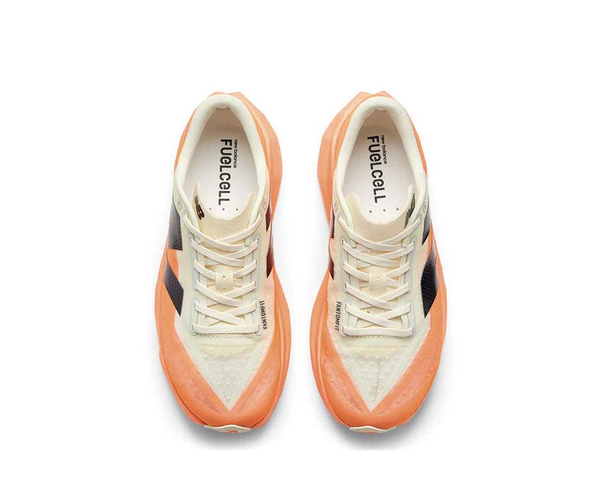 New Balance FuelCell Rebel V4 Mango dettaglio — tomaia mesh ultraleggera