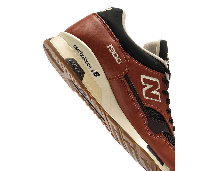 New Balance 1500 Made in UK Maple Syrup Seitenansicht — warmes Karamellbraun Leder