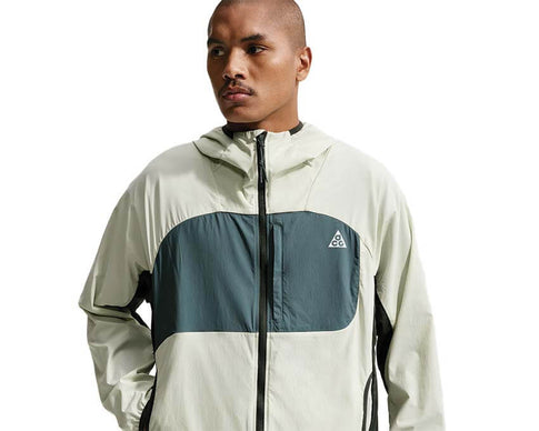 Nike ACG Five Towers Jacket Sea Glass — giacca uomo outdoor verde salvia antivento